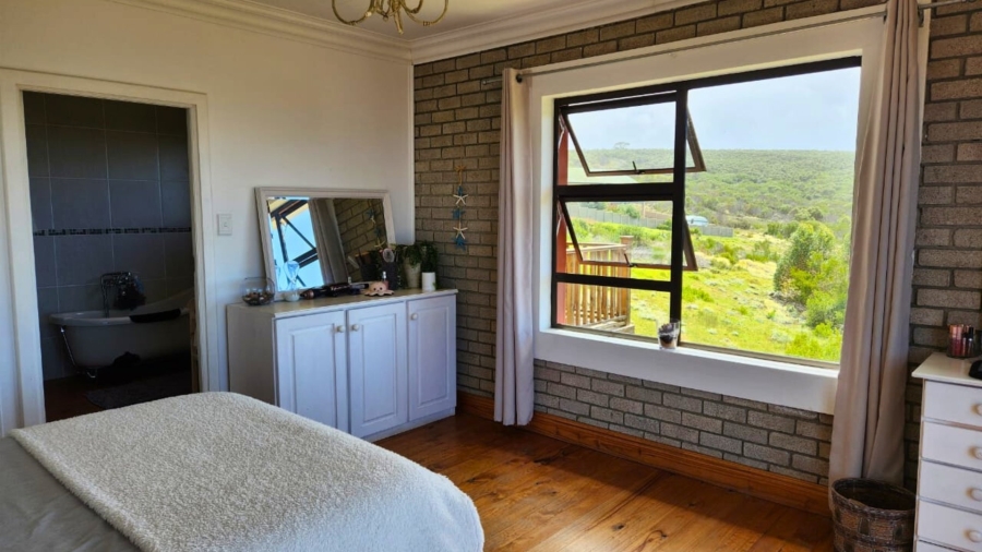 3 Bedroom Property for Sale in Dana Bay Western Cape